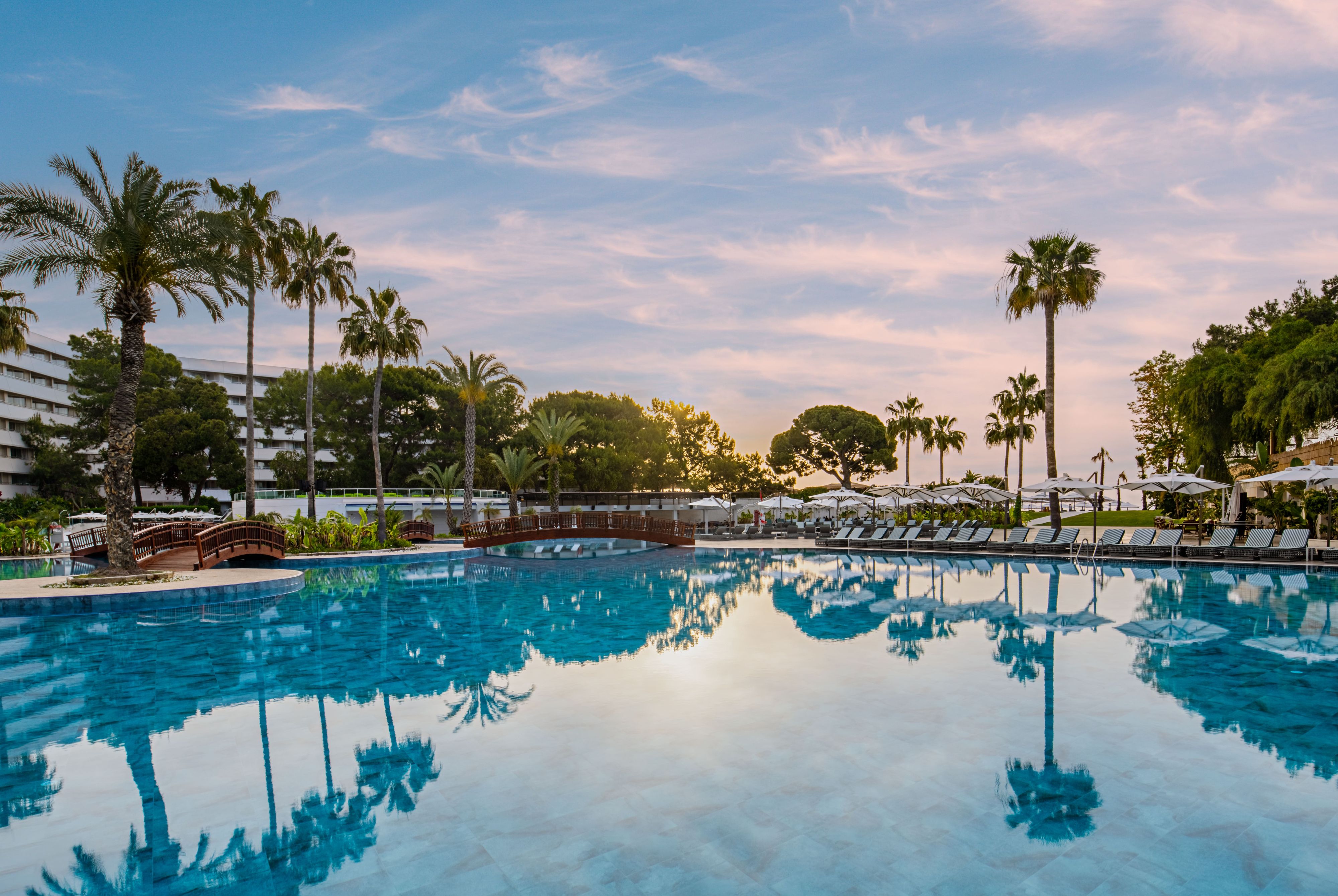 टेकिरोवा जनरल